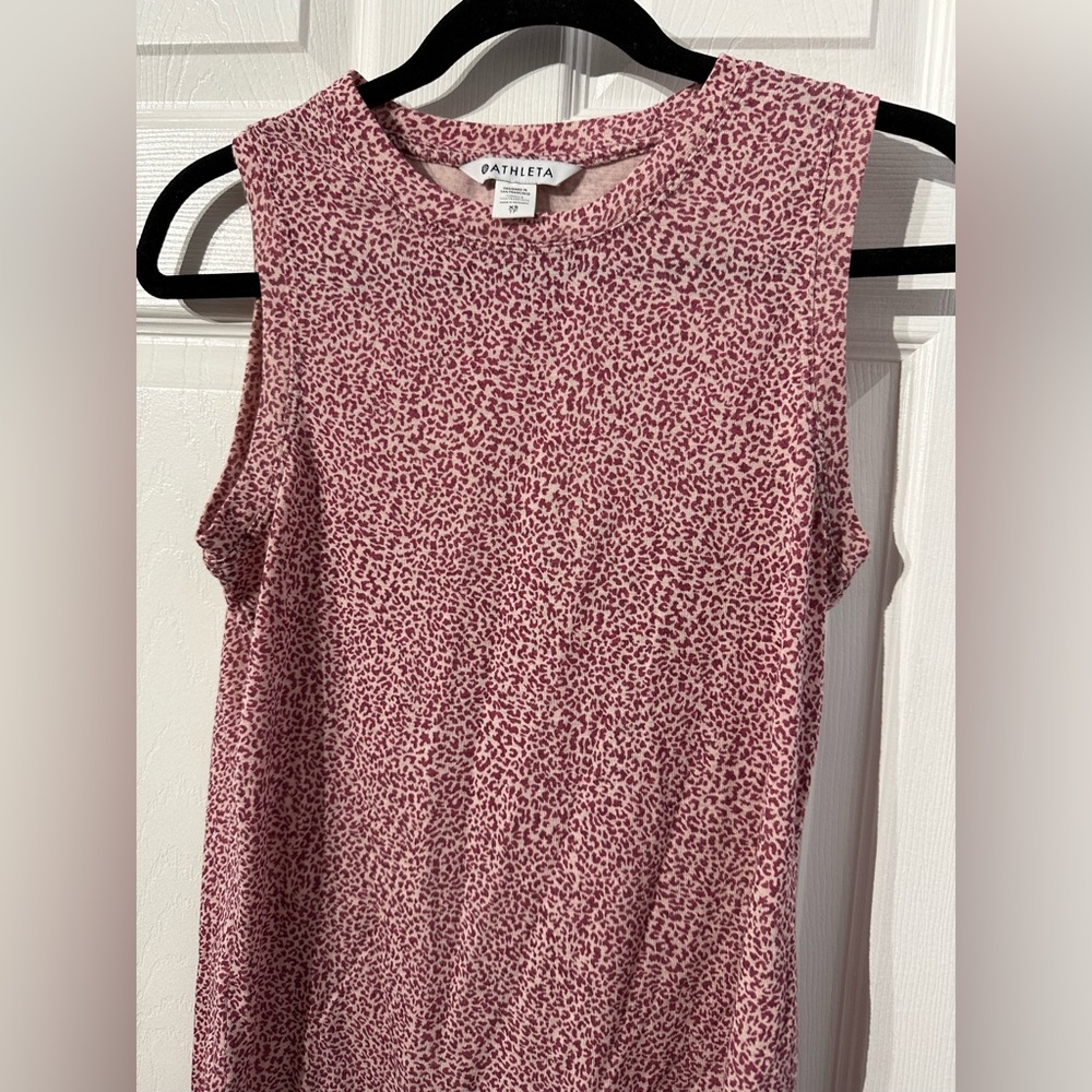 Athleta Leopard Print Pink Sleeveless Muscle Tee (XS) - Picture 8 of 16
